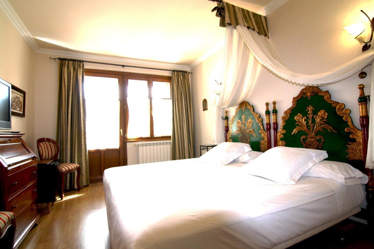 Hotel El Juglar Olite Luaran gambar